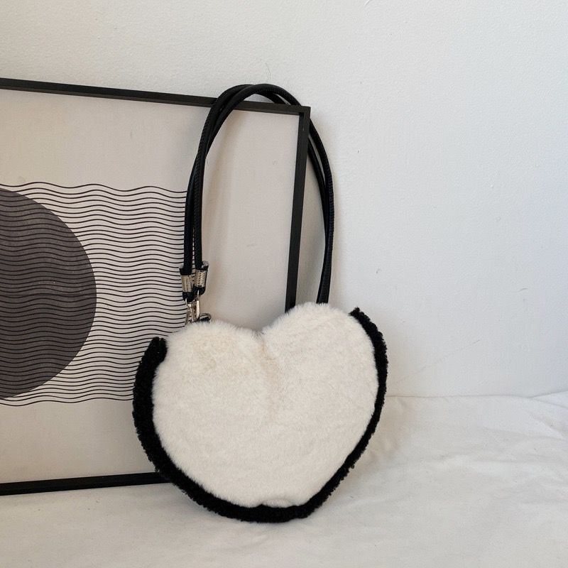 Tas Love Hitam Putih Bulu Model Catur Zebra Bunga Monokrom Tas Bahu Bulu Lembut Cute Love Woman Bag Fluffy Black White Chess Flower Tas Berkualitas Korean Style