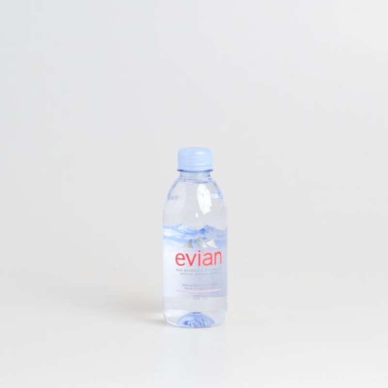 Pekanbaru Evian Mineral Water 330Ml Btl