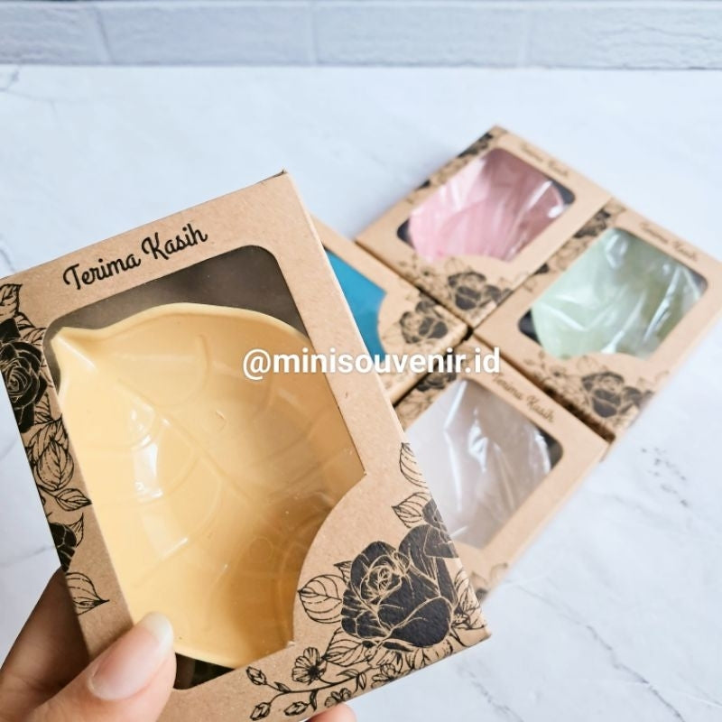 Souvenir Mangkok Daun Kemas Box Coklat