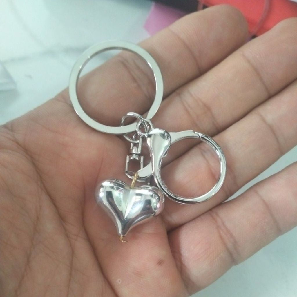 Pekanbaru Gantungan kunci love / gantungan tas love