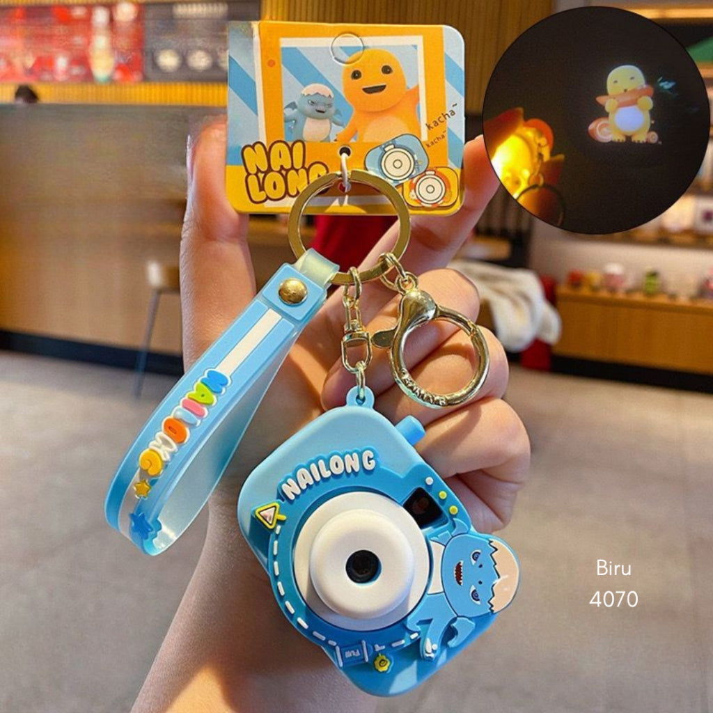 Gantungan Kunci Nailong Proyektor Kamera Dino Kuning Screen Display Gemoy Keychain Unik