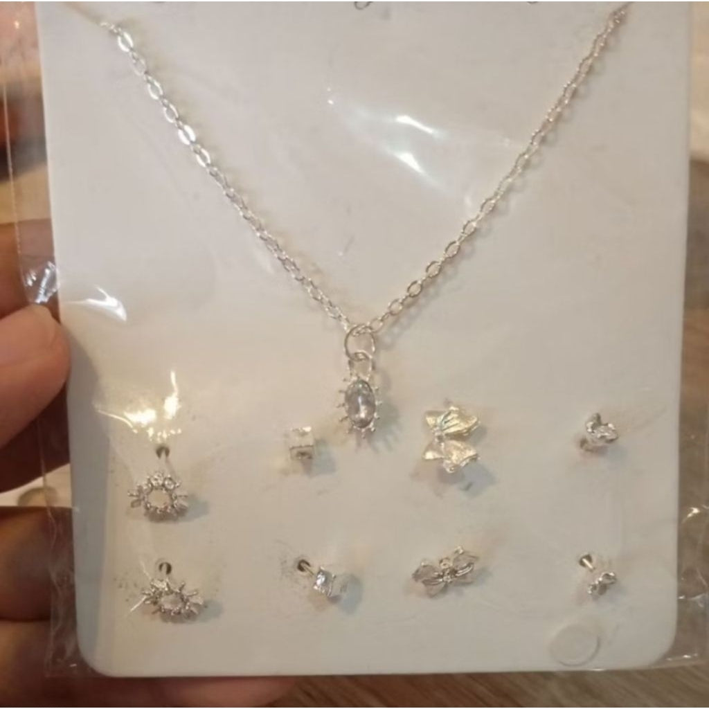 Pekanbaru Anting Tusuk Bentuk Bunga Daisy Bahan Alloy Untuk Wanita