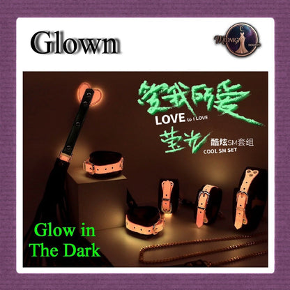 Pekalongan Midnight Set Premium BDSM Fashion Toys GLOW IN THE DARK