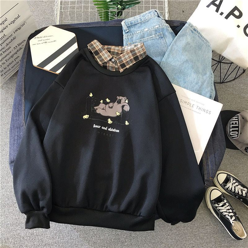 Sweater Lengan Panjang Berkerah Fake Collar Shirt Motif Bear and Chicken Kaos Lengan Panjang Beruang Ayam Lucu Berkualitas Kaos Polo Lengan Panjang Sweater Berkerah Atasan Kuliah Kerja Korean Style