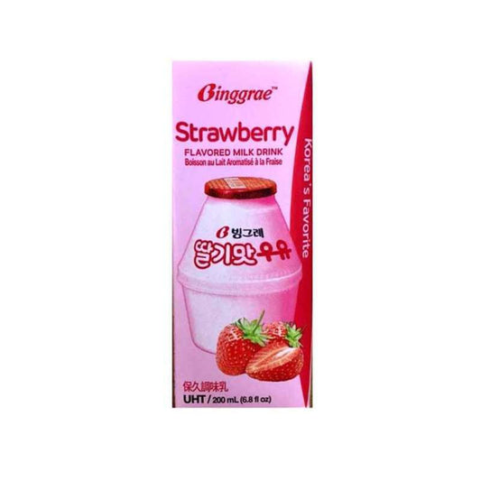 Pekanbaru Binggrae Strawberry Flavored Milk Drink Light 200Ml