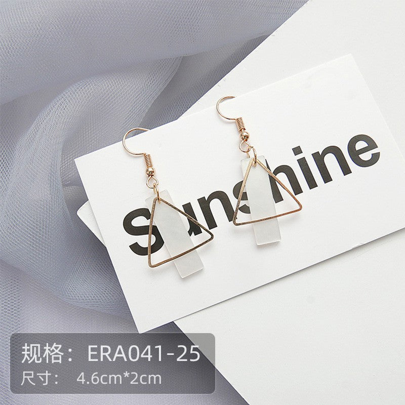 Anting Wanita Korea Emas Rantai Bling Anting Elegan Simple Persegi Bujur Sangkar Putih Permata Gold Woman Earrings Emas Permata Anting Berkualitas Korean Style