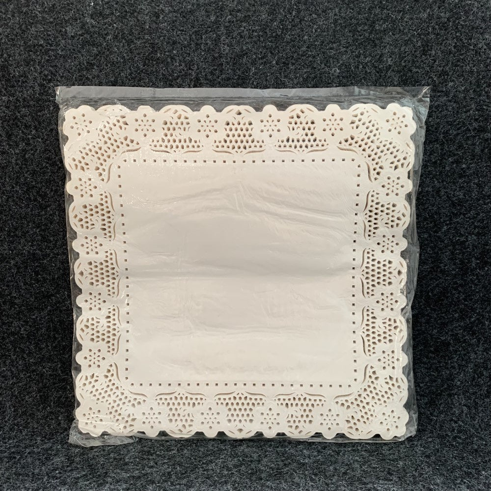 Pekanbaru Dragon Pack Square Paper Doyleys / Kertas Doilies Petak 12.5" Per Pack