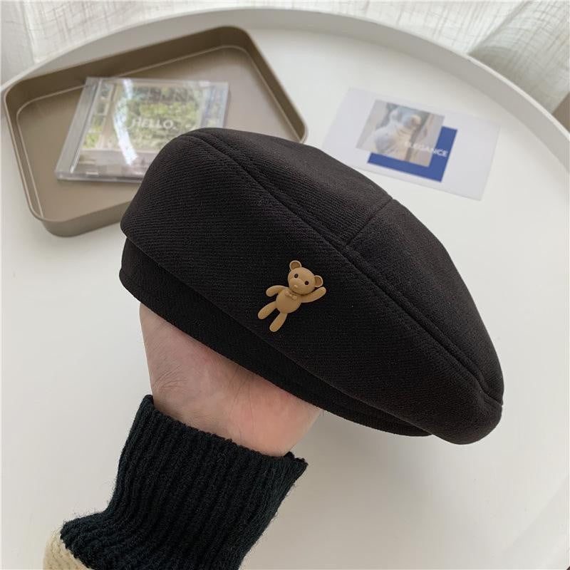 [littlecrab] Topi Baret Korea Seniman Painter Motif Teddy Bear Simple Cute Aesthetic Cap Topi High Quality Bahan Lembut Retro Korean Style
