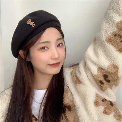 [littlecrab] Topi Baret Korea Seniman Painter Motif Teddy Bear Simple Cute Aesthetic Cap Topi High Quality Bahan Lembut Retro Korean Style