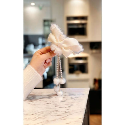 Pekanbaru Jepit Rambut Pom Pom Bulu
