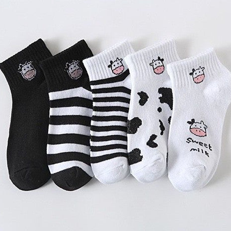 [littlecrab] Kaos Kaki Hitam Putih Motif Sapi Moo Black White Garis Cow Import Sock High Quality Korean Style