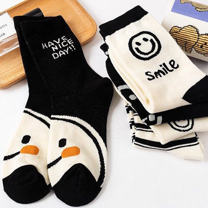 [littlecrab] Kaos Kaki Panjang Hitam Putih Smiley Emoticon Senyum Have A Nice Day Full Cotton Import Sock Stripe Smile Korean Style