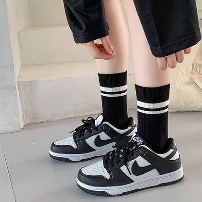 [littlecrab] Kaos Kaki Hitam Putih Stripe R Letter Garis Black White Import Long Sock High Quality Kaos Kaki Panjang Korean Style