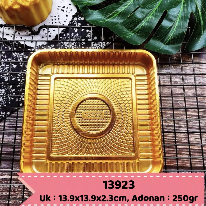 Pekanbaru Mika Tray Mooncake / Kue Bulan Petak Sekat Per Pack