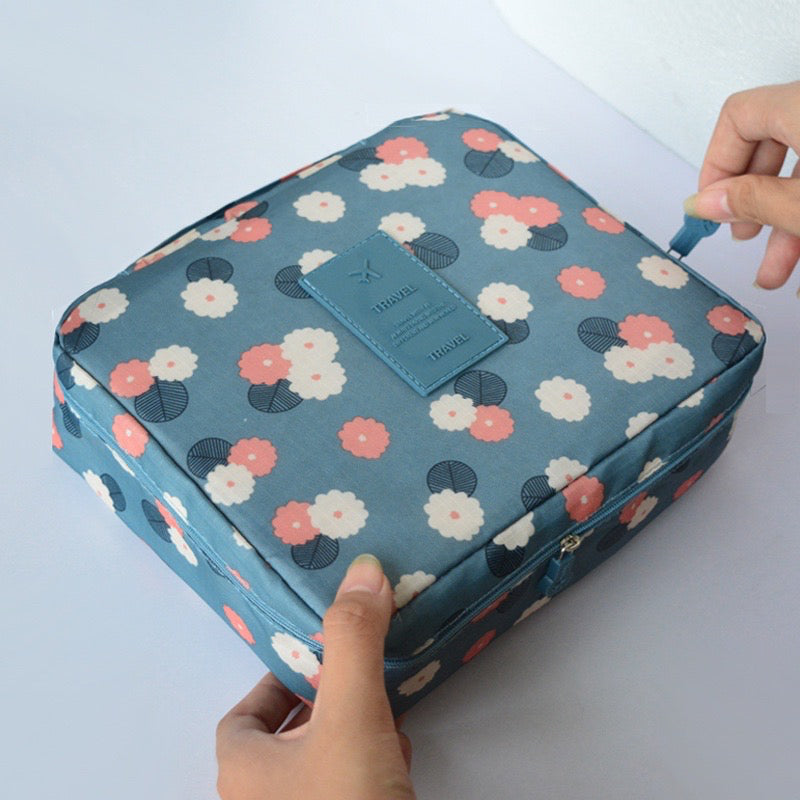 HR-Tas Kosmetik Multifungsi Kosmetik Pouch Tas Make Up Monopoly Makeup Multi Pouch Travel Import Murah Viral Souvenir Pesta Hadiah Kondangan