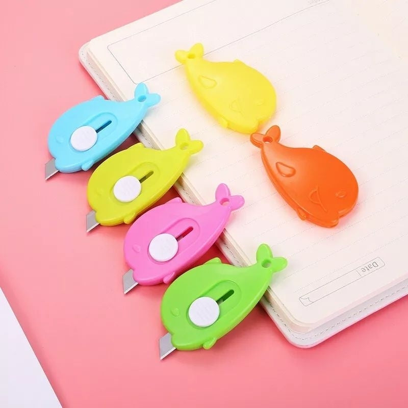 Pisau Cutter Mini Model Awan Alat Potong Kertas Plastik Unboxing Paket