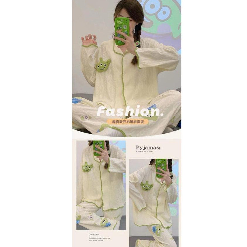 [littlecrab] Baju Tidur Set Kancing Depan Putih Cream Aesthetic Lengan Panjang Celana Panjang Bordir Lucu Unik Cute Pattern Setelan White Sleep Wear Shirt Korean Style