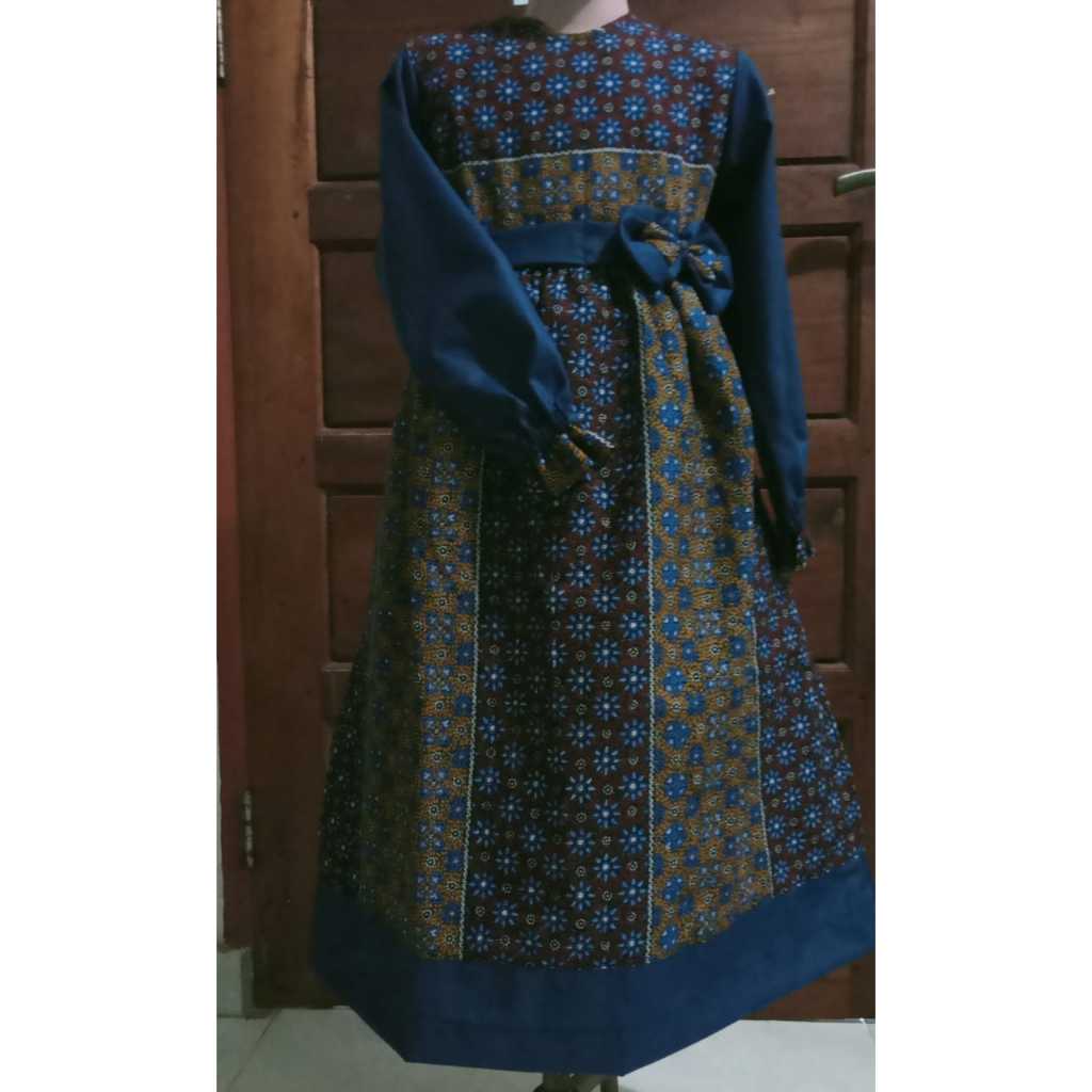 Gamis muslimah anak perempuan