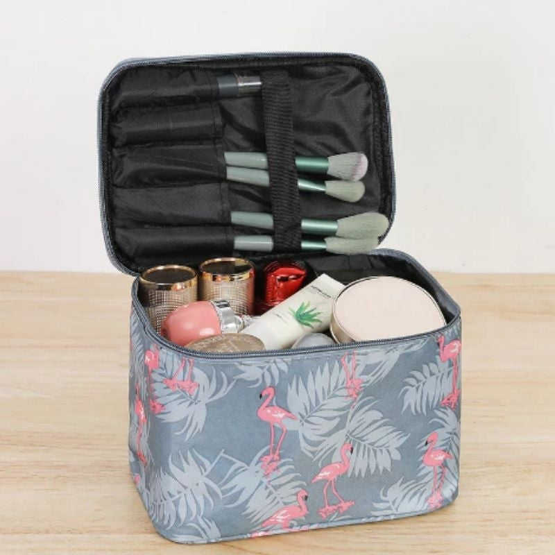 Pekanbaru Tas Kosmetik Pouch Make Up Travel / Tas Multi Fungsi / Tas