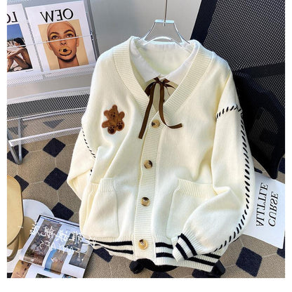 [littlecrab] Cardigan Rajut Bear Putih Pink Oversize Outer Jaket Putih Pink Beruang OOTD Rajut Gingham Knit Kancing Two Tone Korean Style