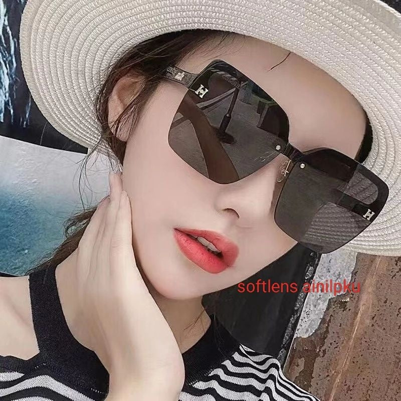 Pekanbaru Kacamata Anti Radiasi Korea Fashion Sunglasses Wanita & Pria Unisex