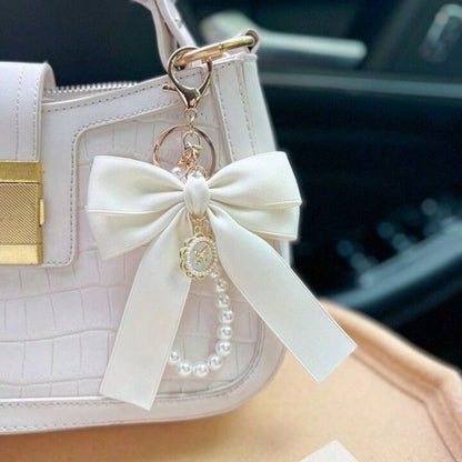 Pekanbaru Hanya 3 Hari Diskon Khusus : Gantungan Tas wanita  Pita Mutiara Clarice Cantik/keychain