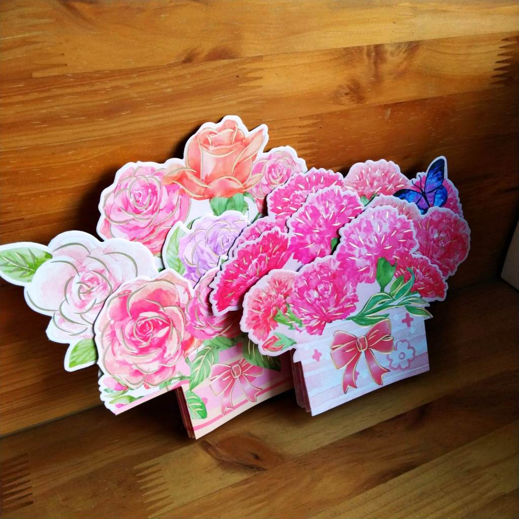 Pekanbaru Topper Cake Bunga Kertas