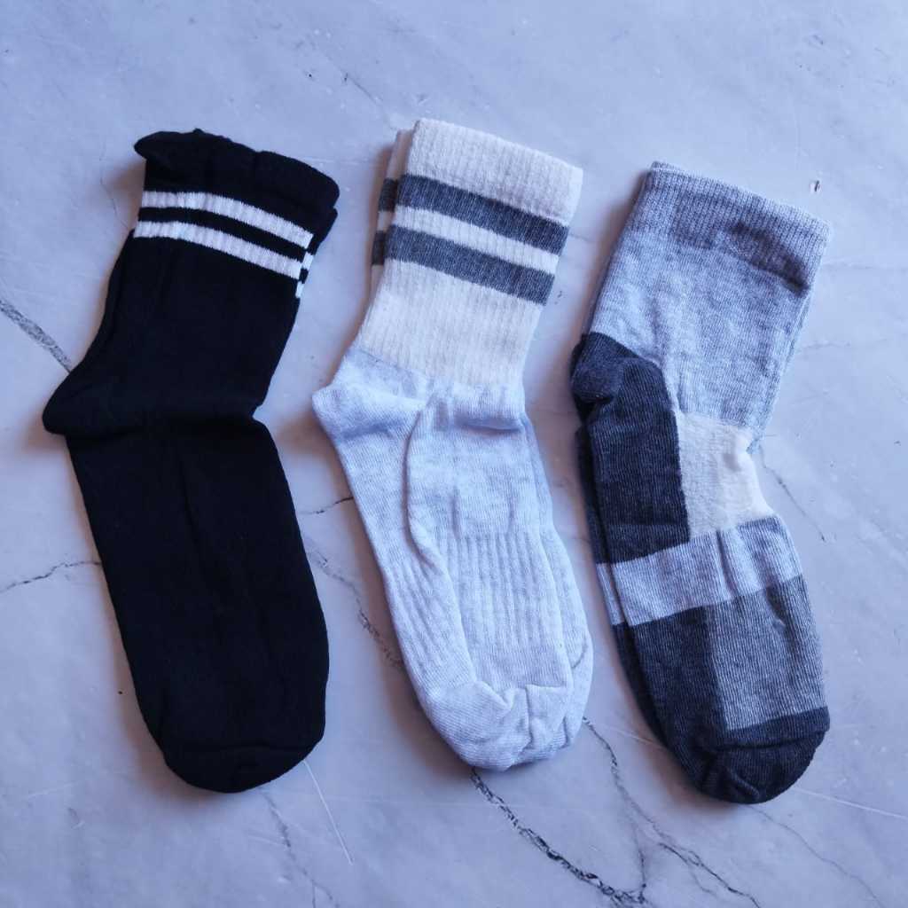 Kaos kaki sport pria / kaos kaki pria tebal / kaos kaki pendek merk random