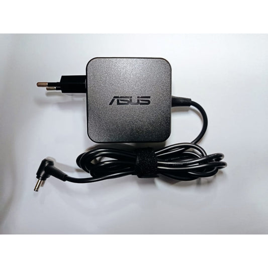 Pekanbaru Adaptor / Charger Asus 19V - 2.37A ( 4.0 X 1.35Mm )