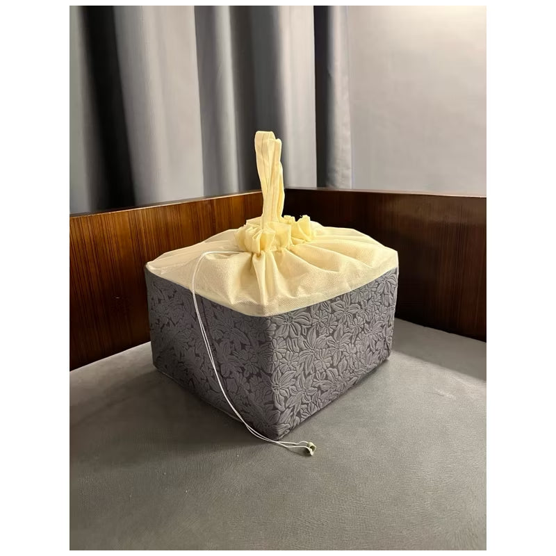 HR-Tas Hajatan EMBOS SERUT 22x22 Tinggi 30 cm Nasi Kotak Tempat Belanja Goodie Bag Rice Box
