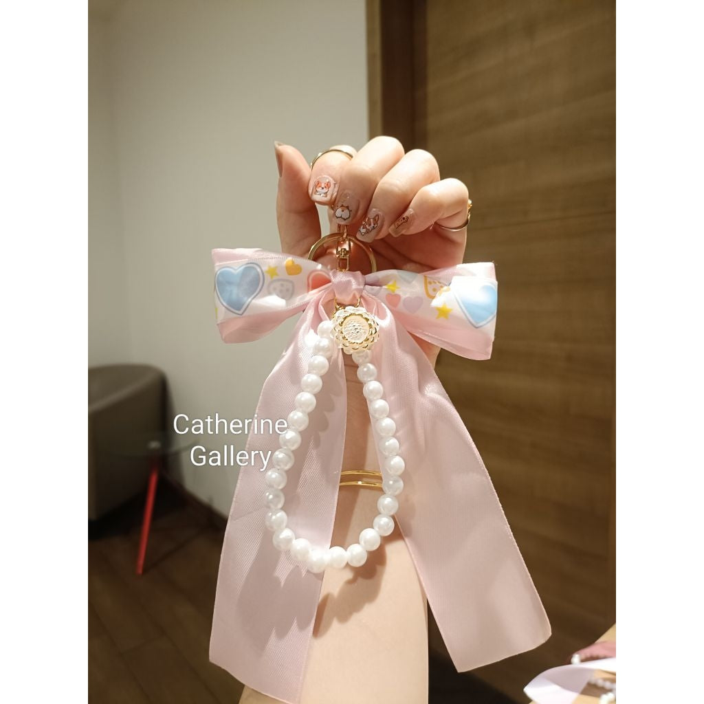 Pekanbaru Hanya 3 Hari Diskon Khusus : Gantungan Tas wanita  Pita Mutiara Clarice Cantik/keychain