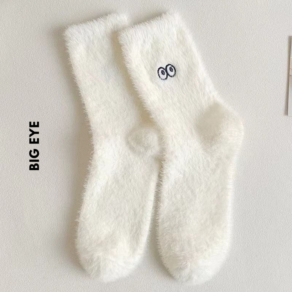 [littlecrab] Kaos Kaki Bulu Bahan Tebal Putih Aesthetic Simple Elegan Emoji Fluffy Socks Berkualitas