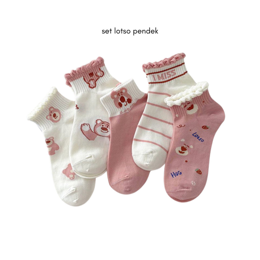 [littlecrab] Kaos Kaki Pendek Lotso Beruang Pink Unik Lucu Cute Short Socks White Full Pattern