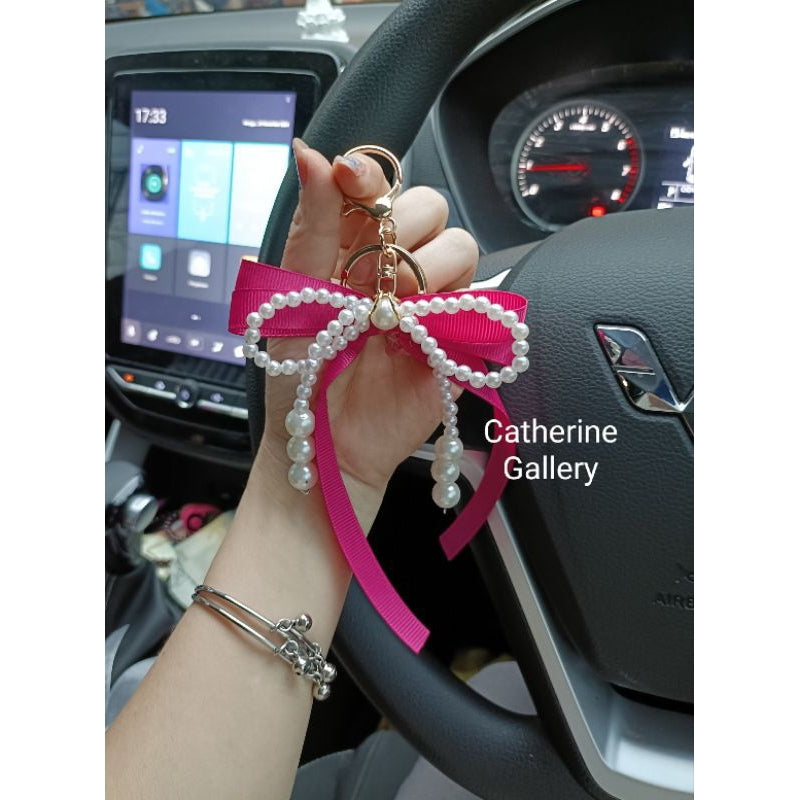 Pekanbaru Gantungan Kunci Pita Mutiara Nicole / Gantungan Tas Pita Mutiara Nicole
