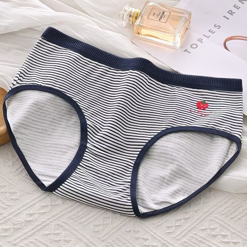 Pekanbaru Celana Dalam Wanita Motif Strawberry Fashion Jepang Crotch Mid Waist
