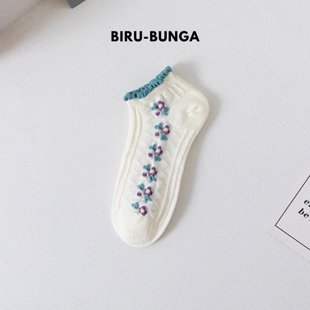 Kaos Kaki Autumn Putih Rajut Bunga Warna Warni Simple Aesthetic Flower Vintage Korean