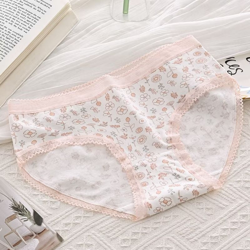 Pekanbaru Celana Dalam Wanita Motif Strawberry Fashion Jepang Crotch Mid Waist