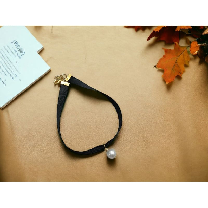 Pekanbaru Kalung Chocker Mutiara