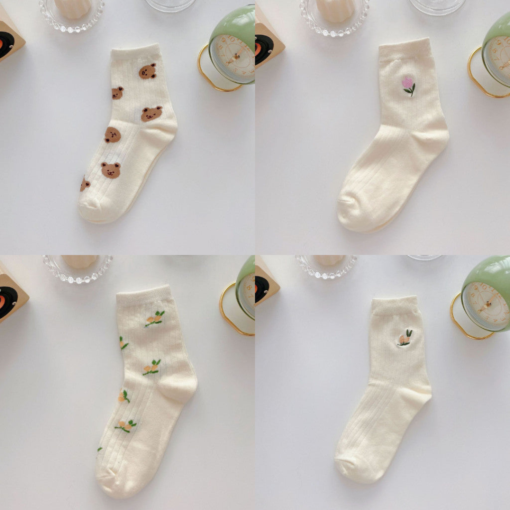 [littlecrab] Kaos Kaki Panjang Motif Cartoon Kawai Beruang Bunga Unik Lucu Long Socks White Korean