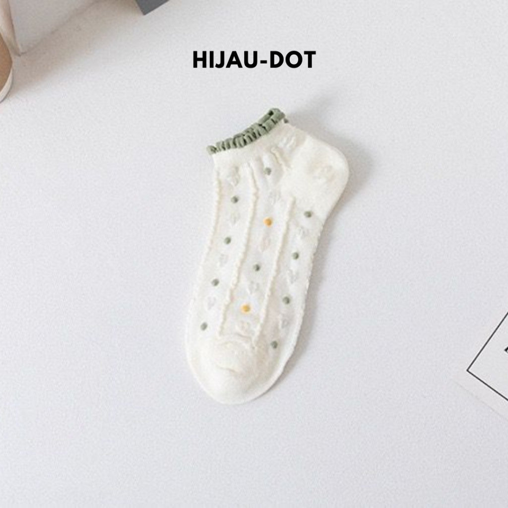 Kaos Kaki Autumn Putih Rajut Bunga Warna Warni Simple Aesthetic Flower Vintage Korean