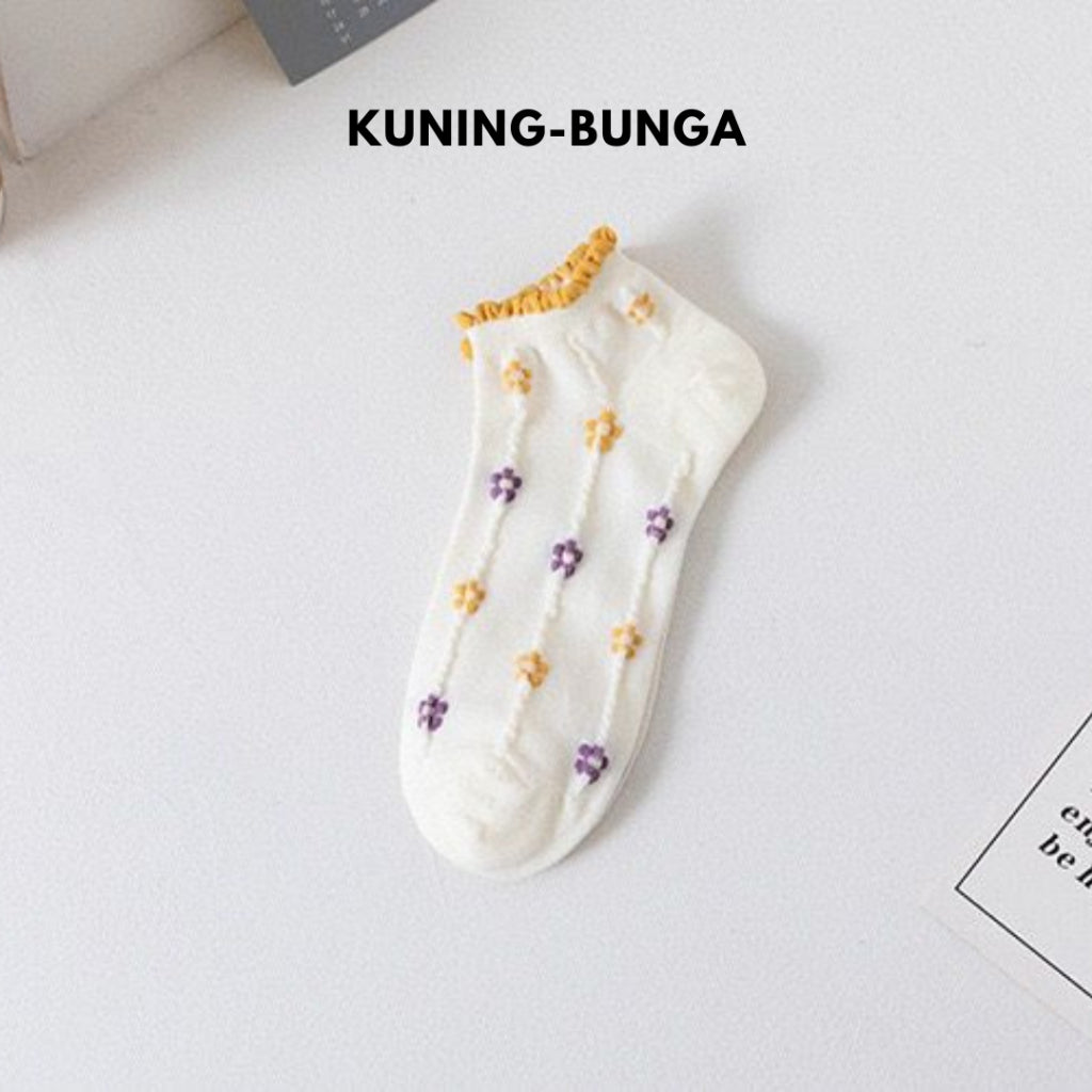 Kaos Kaki Autumn Putih Rajut Bunga Warna Warni Simple Aesthetic Flower Vintage Korean