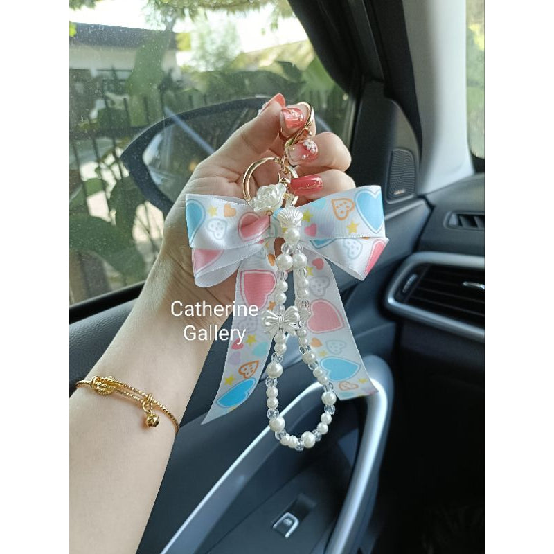 Pekanbaru Gantungan Kunci Pita Mutiara Jamie