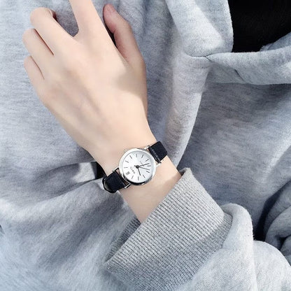 Pekanbaru Jam Tangan Casual Wanita Analog Kecil Dial Bulat Dengan Strap Pu
