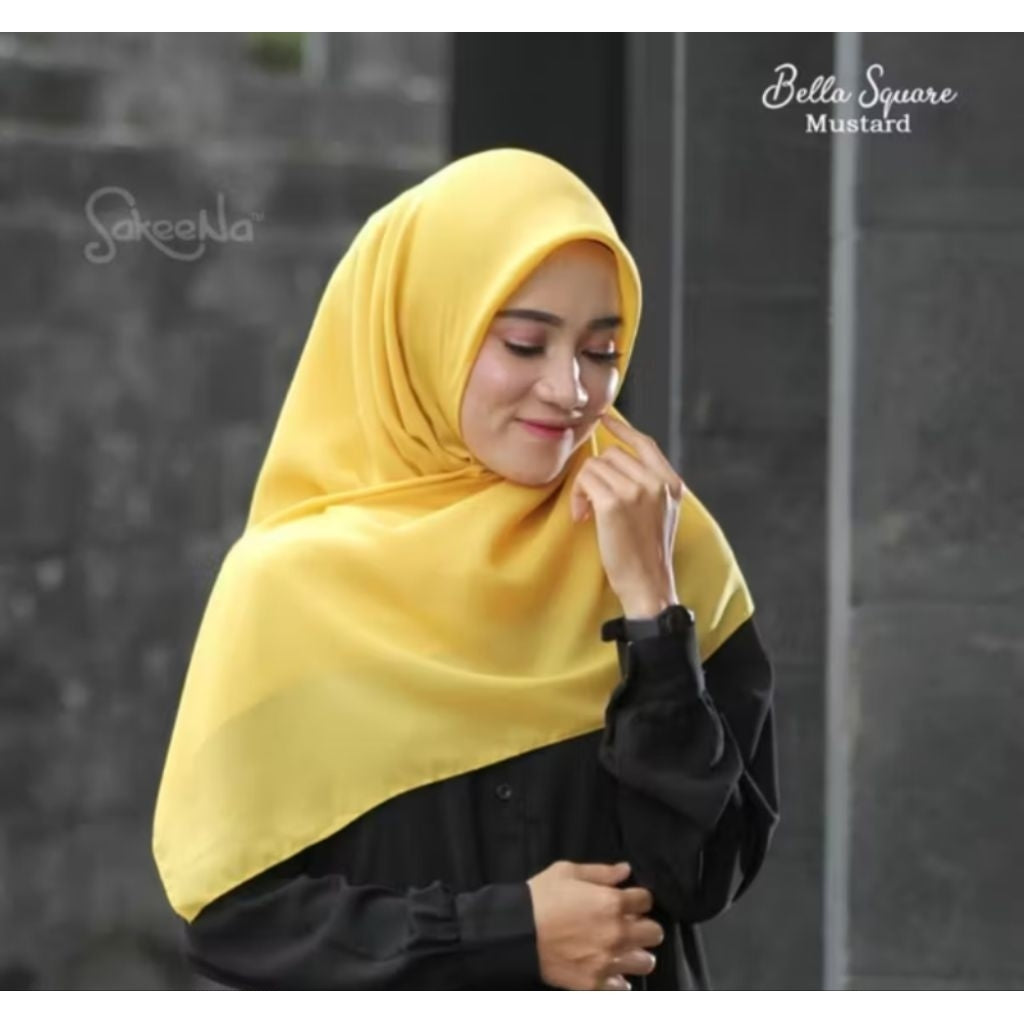 Pekanbaru Jilbab bella square berbahan polly cotton dengan ukuran 110 cm x 110 cm