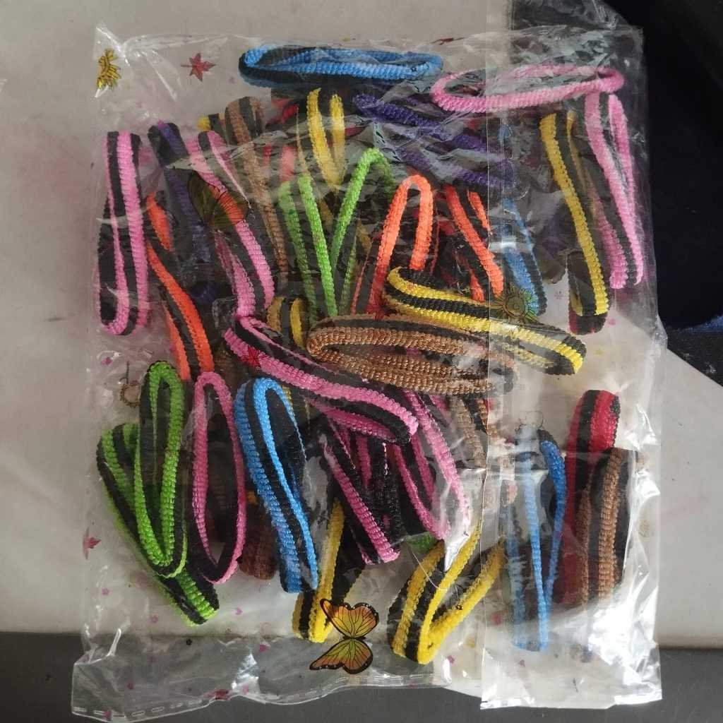 HR- IKAT RAMBUT WOL / KUNCIR DONUT SALUR WOL WARNA DAN HITAM