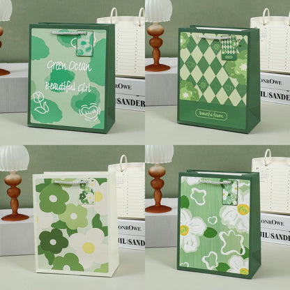 [littlecrab] Paper Bag Hijau Daun Bunga Goodie Bag Green Flower Tas Kado Tali Atas Tempat Souvenir