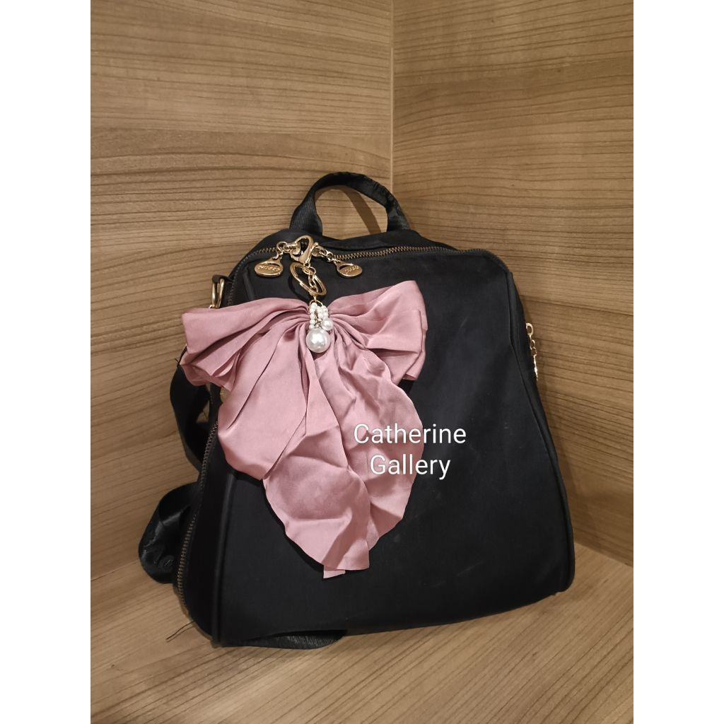 Pekanbaru Hanya 3 Hari Diskon Khusus : Gantungan Tas wanita  Pita Mutiara Clarice Cantik/keychain