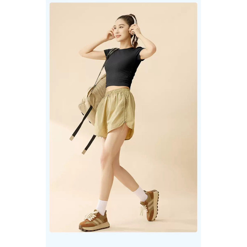 Pekanbaru JevyActive - Jolin Top - Baju Olahraga Wanita - Crop Top Wanita - Casual Daily Wear Wanita - Tshirt Slim Fit Wanita