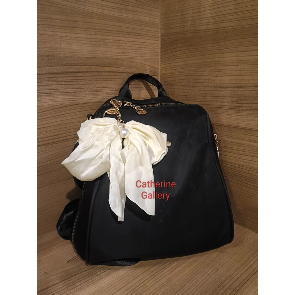 Pekanbaru Hanya 3 Hari Diskon Khusus : Gantungan Tas wanita  Pita Mutiara Clarice Cantik/keychain