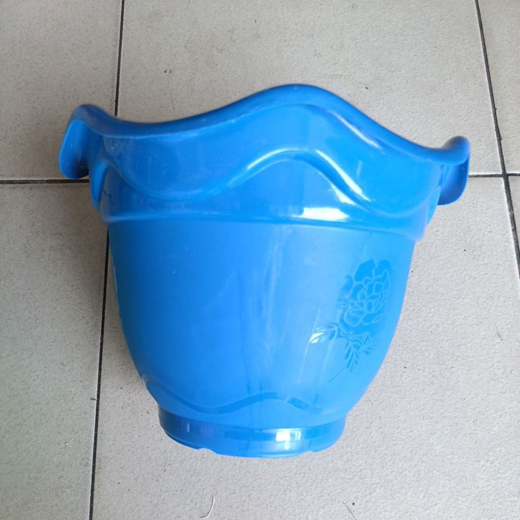 Pekanbaru pot. bunga plastik harga obral diameter. 20 cm